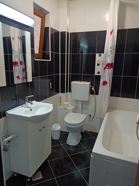 1 Mai, Grivitei, sector 1.